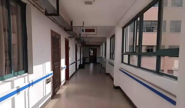 独家钟情：带着婚约闯心房